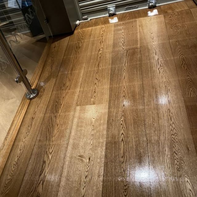 commercial-wood-floor-sanding-1-kireth-ai